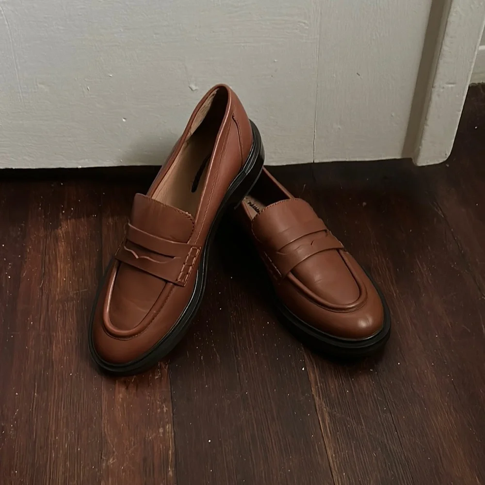 LIKE NEW Madewell The Vernon Dried Maple Brown Loafer Shoes - Picture 2 of 8